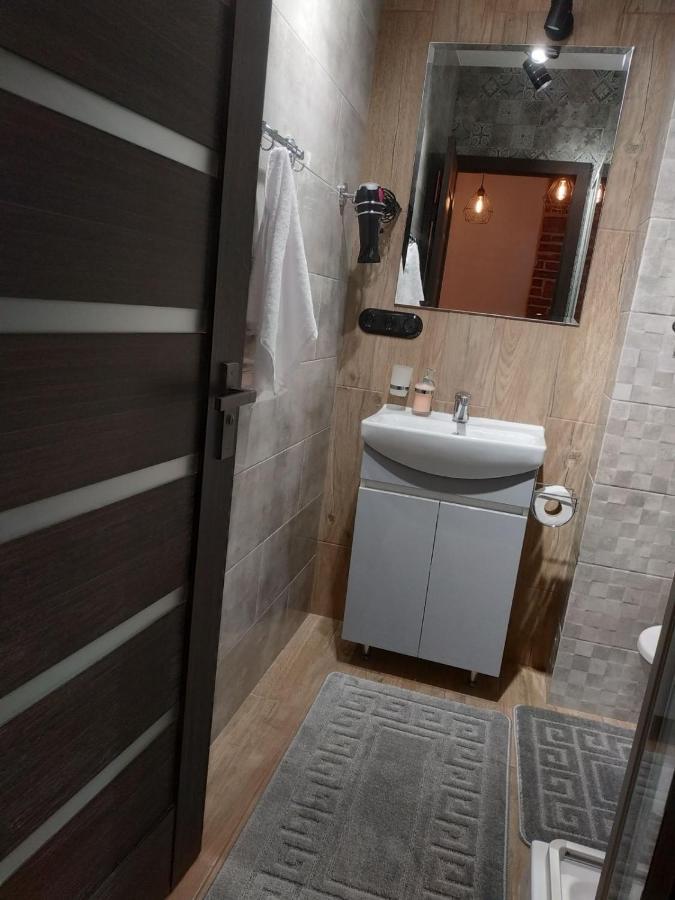 Loft Апартаменти З Балконом В Центрі Львова Екстериор снимка